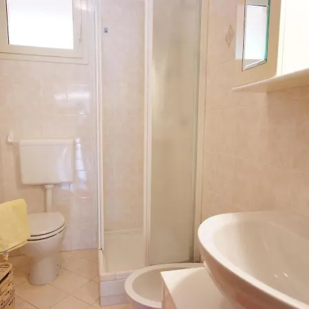 Mobile In With Private Garden Vakantiehuis *
